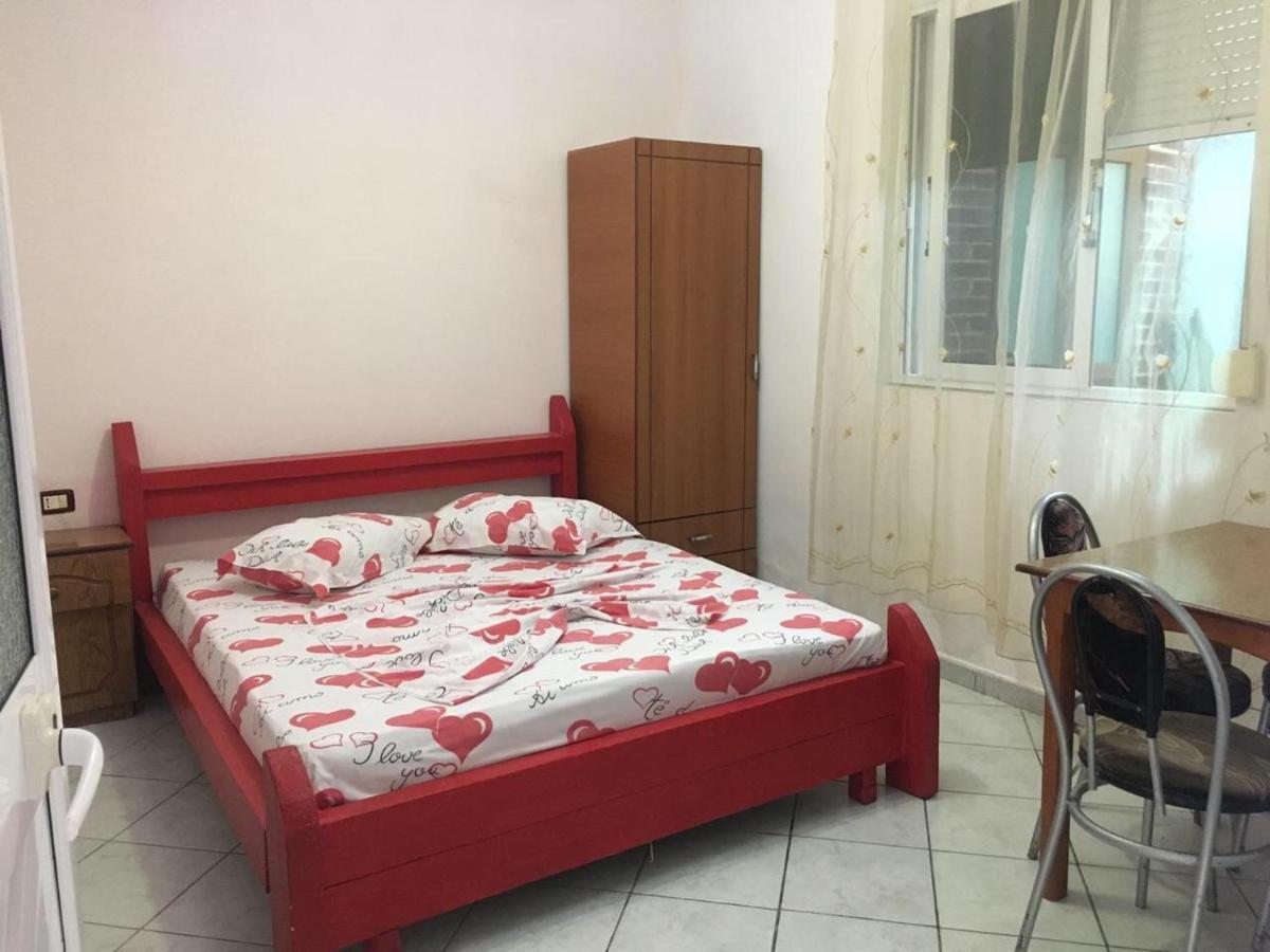 Hotel Ridal Vlore Exterior photo
